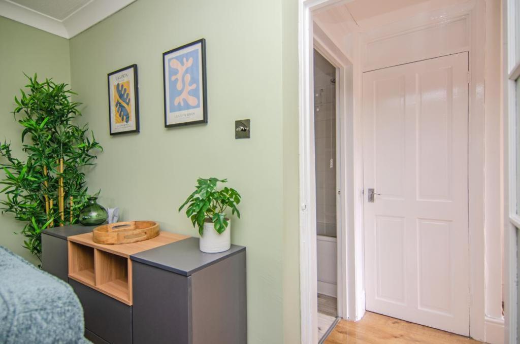 Cosy Lichfield Apartment Kültér fotó